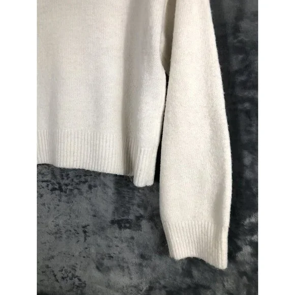 Forever 21 Sweater Women’s Ivory Top Adult Size Medium - Picture 8 of 9